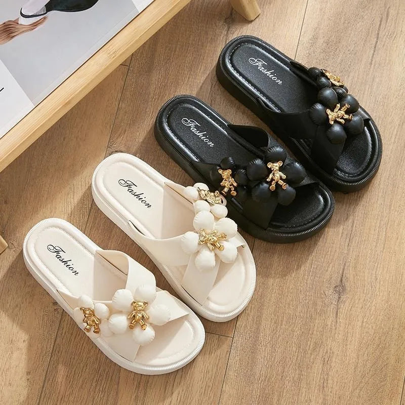 2025 Thick-Sole Fashion Slippers