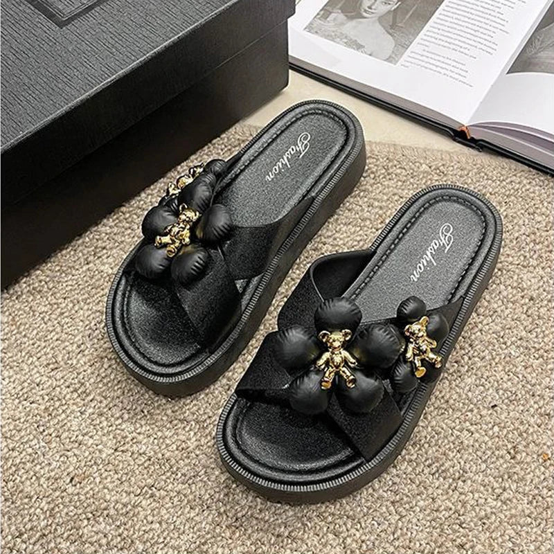2025 Thick-Sole Fashion Slippers